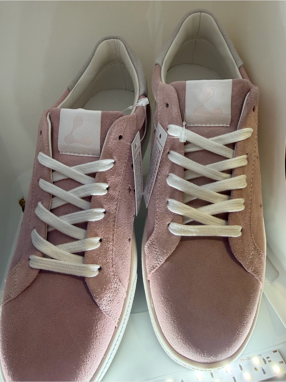 Lazo Women’s Suede Halo Lace-Up Sneakers in Blush Pink Gorgeous Brand New